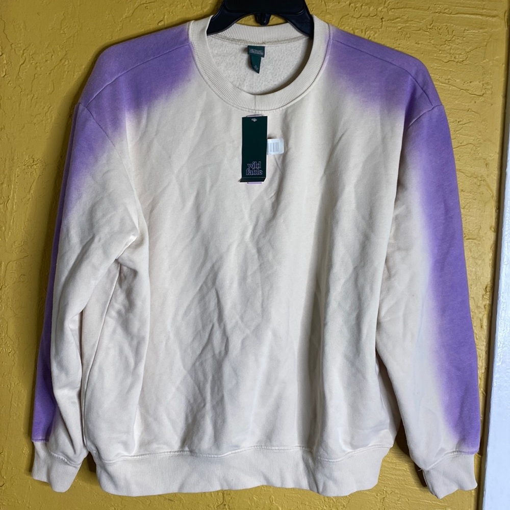 New sweater with tags